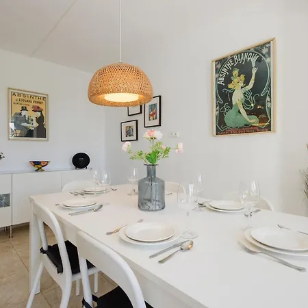 Cozy At The In Costabella,