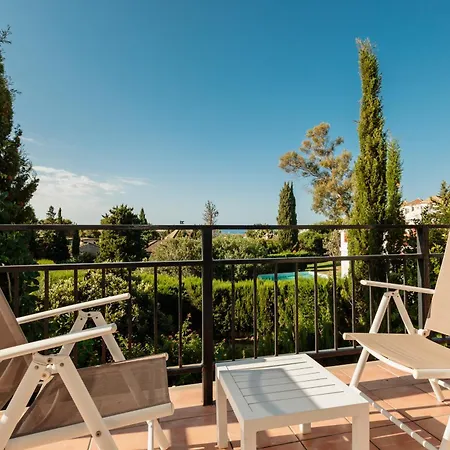 Cozy At The In Costabella, Holiday home *