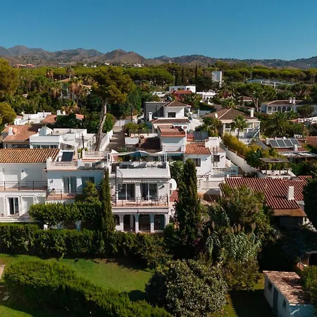 Cozy At The In Costabella, Holiday home *