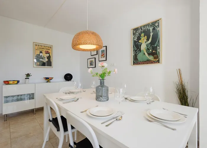 Cozy At The In Costabella,