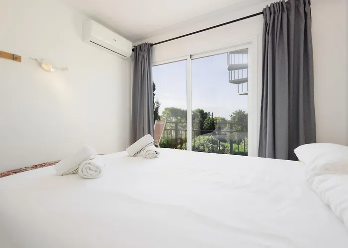 Cozy At The In Costabella, * Marbella