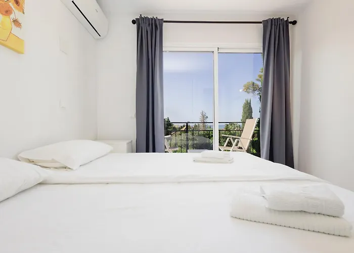 Nyaraló Cozy At The In Costabella, Marbella