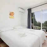 Cozy At The In Costabella, Будинок відпочинку Марбелья