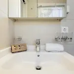 Будинок відпочинку Cozy At The In Costabella,