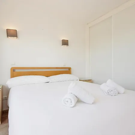 Casa de Férias Cozy At The In Costabella, Marbella