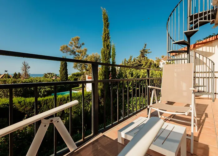 Будинок відпочинку Cozy At The In Costabella, *