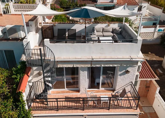 Cozy At The In Costabella, Будинок відпочинку